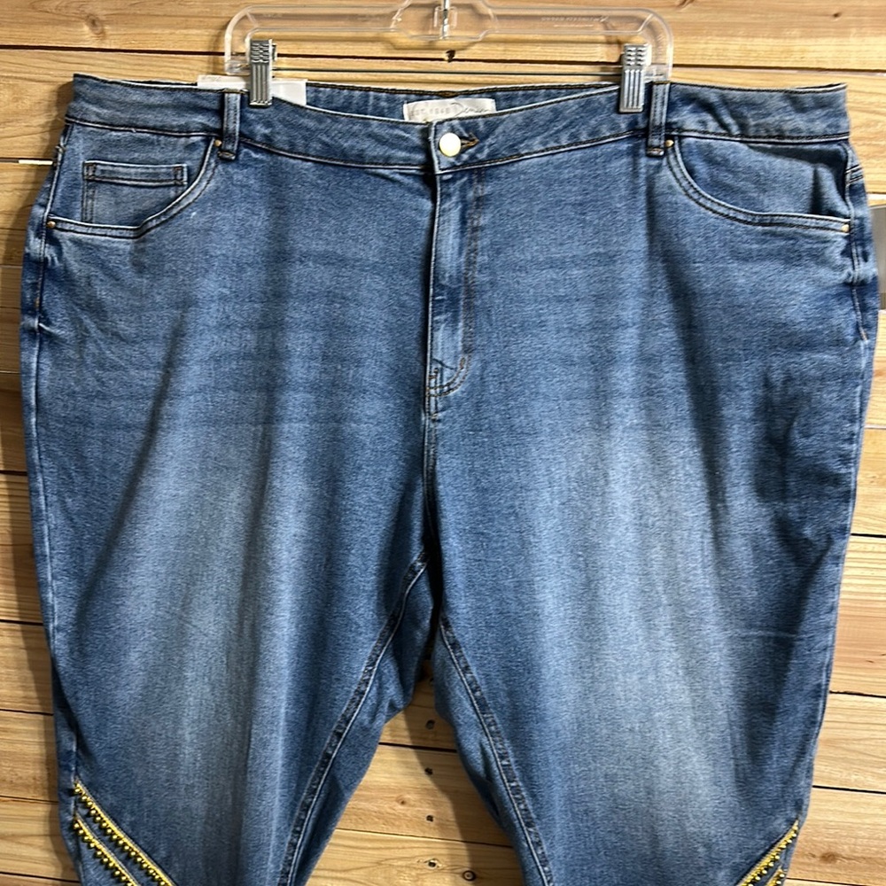 Cato Blue Ankle & Cropped Jeans with Gold Accents - Picture 4 of 11